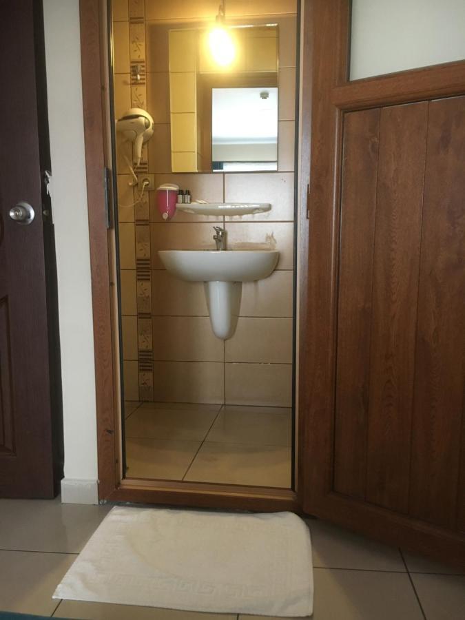 Oezguer Hotel 特拉布宗 外观 照片