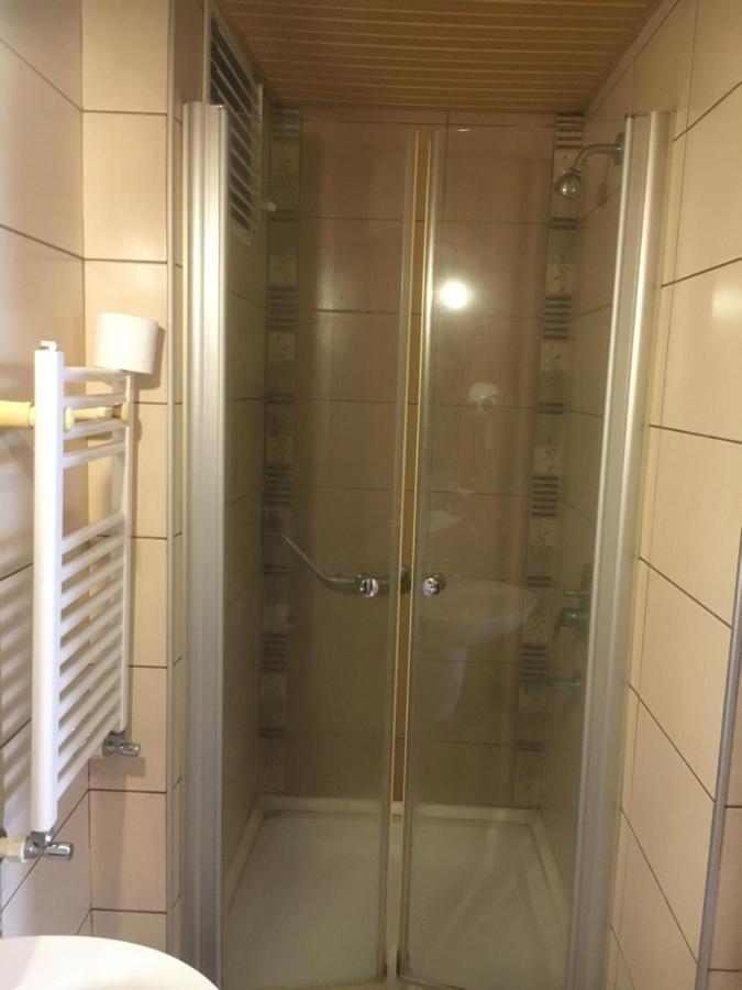 Oezguer Hotel 特拉布宗 外观 照片